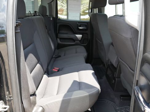 Used 2019 Chevrolet Silverado 1500 LT AWD/4WD image 11