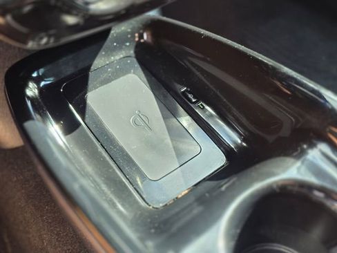 Used 2019 Toyota Prius Prime Advanced image 36