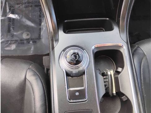 Used 2020 Ford Fusion Titanium FWD image 18