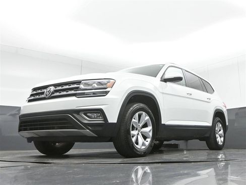 Used 2018 Volkswagen Atlas SEL FWD image 29