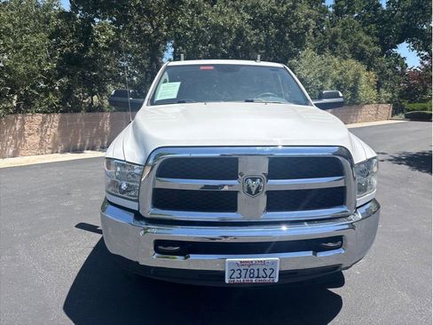 Used 2017 RAM 3500 Tradesman w/ Chrome Appearance Group AWD/4WD image 4
