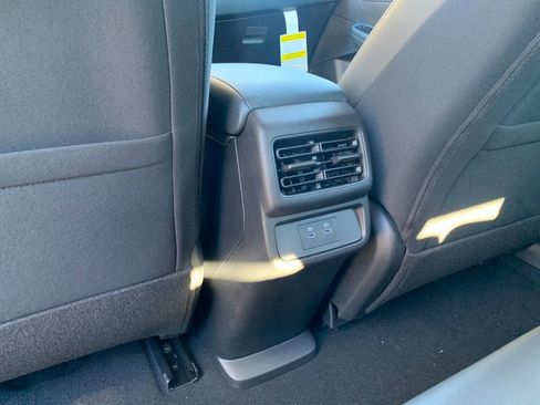 New 2026 Nissan Leaf SV+ w/ Floor Mat Package (SV+) image 23