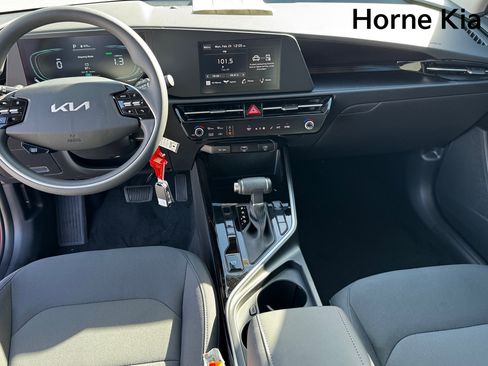 New 2026 Kia Niro LX FWD image 12