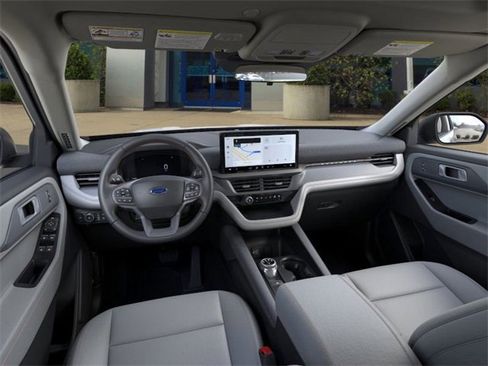 New 2026 Ford Explorer Active w/ Active Comfort Package image 9