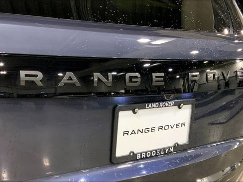 New 2026 Land Rover Range Rover SE image 15