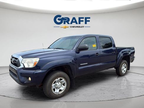 Used 2013 Toyota Tacoma 4x4 Double Cab w/ SR5 Pkg image 2