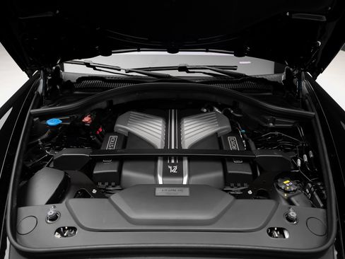 Used 2022 Rolls-Royce Cullinan w/ Technology Package AWD/4WD image 77