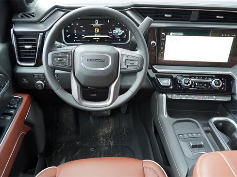 New 2026 GMC Sierra 2500 Denali Ultimate w/ Max Trailering Package image 29