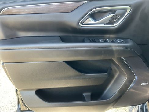 Used 2024 Chevrolet Tahoe LT image 15