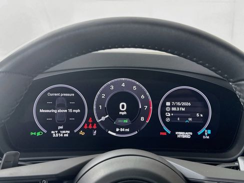 Certified 2026 Porsche Cayenne E-Hybrid AWD/4WD image 16