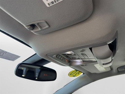 Used 2020 GMC Acadia AT4 image 27