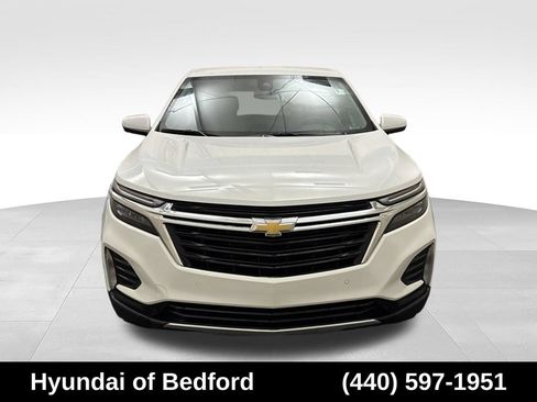 Used 2022 Chevrolet Equinox LT FWD image 2