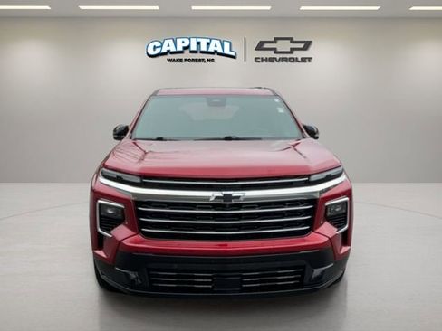 Used 2025 Chevrolet Traverse High Country w/ LPO, Floor Liner Package image 8