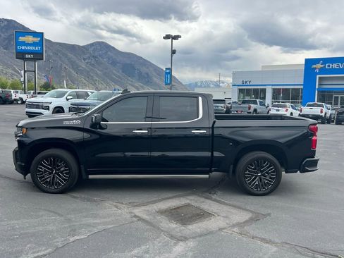 Used 2022 Chevrolet Silverado 1500 High Country w/ Technology Package AWD/4WD image 11