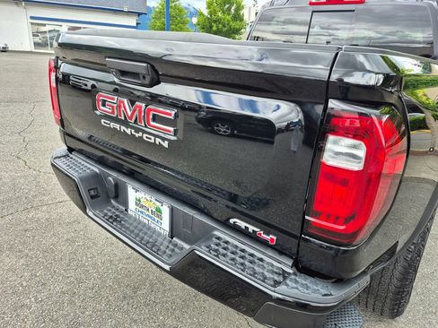 Used 2023 GMC Canyon AT4 AWD/4WD image 17