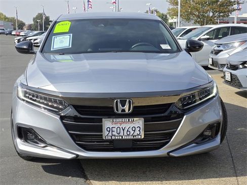 Used 2022 Honda Accord Sport image 2