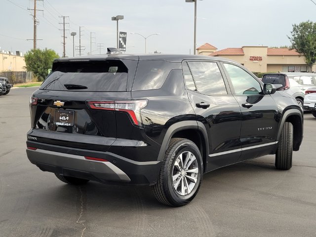 Used 2025 Chevrolet Equinox LT FWD image 5
