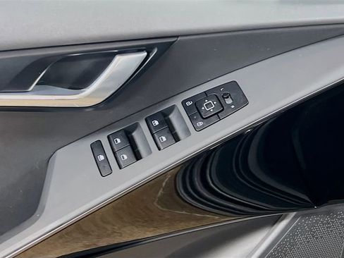 Used 2024 Kia Niro Wind image 18