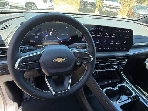 New 2026 Chevrolet Traverse LT FWD image 20