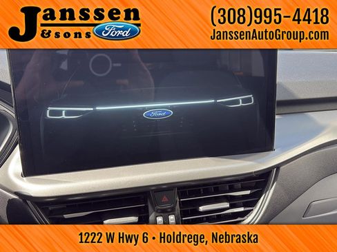 Used 2024 Ford Escape Active w/ Tech Pack #1 AWD/4WD image 19