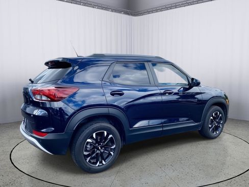 Used 2021 Chevrolet TrailBlazer LT w/ Convenience Package image 6