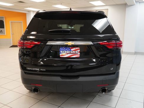 Used 2023 Chevrolet Traverse LT w/ LT Premium Package AWD/4WD image 9