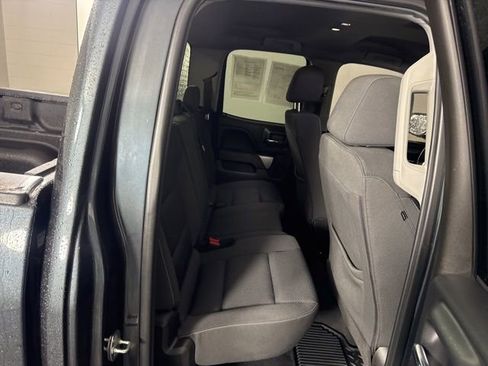 Used 2019 Chevrolet Silverado 1500 LT w/ All Star Edition image 15