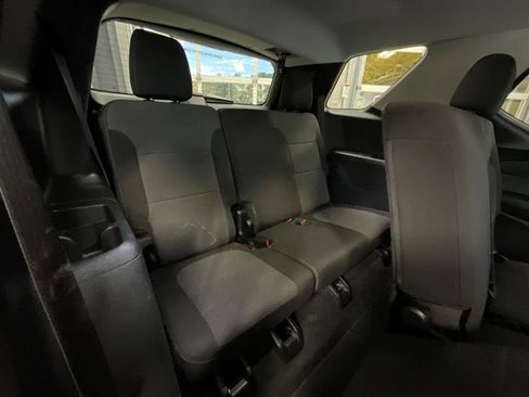 Used 2021 Chevrolet Traverse LS image 22