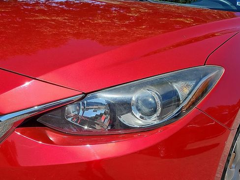 Used 2014 MAZDA MAZDA3 i Sport FWD image 9