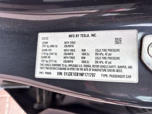 Used 2022 Tesla Model 3 Long Range AWD/4WD image 33