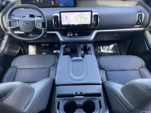 New 2026 Ford Expedition Platinum w/ Stealth Appearance Package AWD/4WD image 12