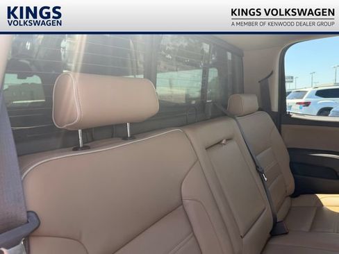 Used 2018 GMC Sierra 2500 Denali w/ Duramax Plus Package AWD/4WD image 22