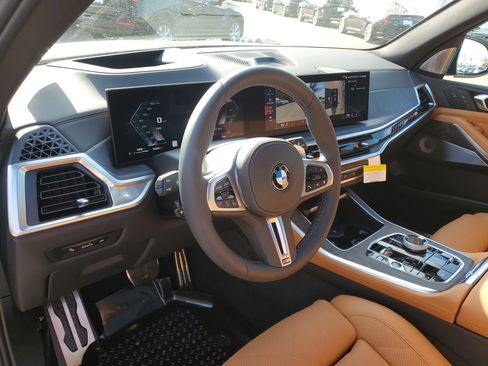 New 2026 BMW X5 M60i image 10