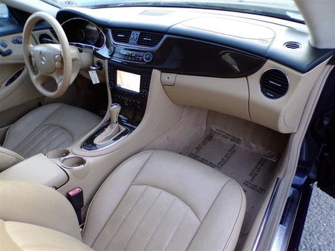 Used 2007 Mercedes-Benz CLS 550 image 19