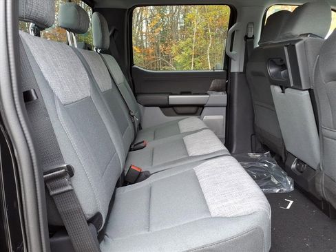 New 2026 Ford F250 XLT w/ XLT Premium Package image 16