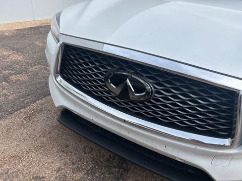 Used 2023 INFINITI QX50 Sensory AWD/4WD image 16