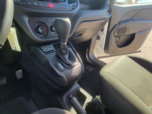 Used 2021 RAM ProMaster City Tradesman SLT image 25