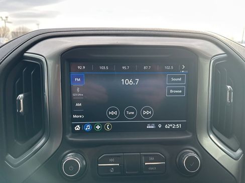 Certified 2021 Chevrolet Silverado 1500 RST image 3