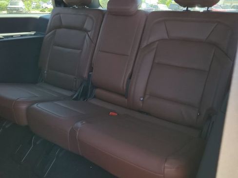 New 2026 Lincoln Navigator Reserve AWD/4WD image 8
