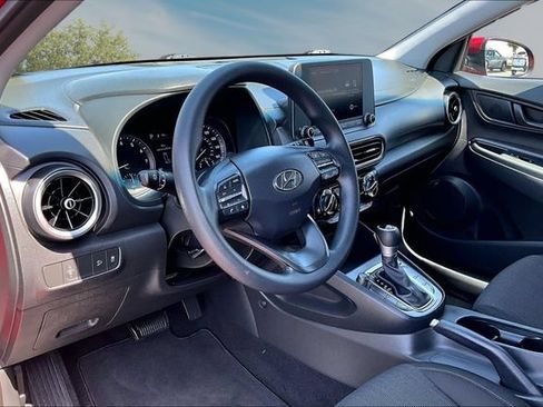 Used 2022 Hyundai Kona SEL w/ Cargo Package AWD/4WD image 16