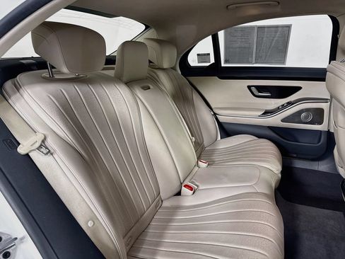 Used 2022 Mercedes-Benz S 500 4MATIC image 36