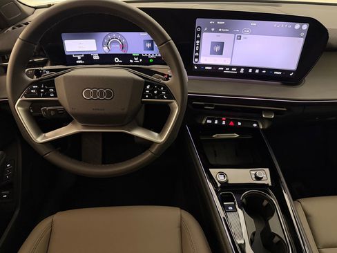 New 2026 Audi Q3 quattro 2.0T AWD/4WD image 28