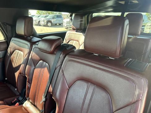 Used 2022 Ford Expedition Max Limited AWD/4WD image 22