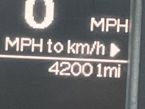 Used 2018 RAM 2500 Tradesman w/ Chrome Appearance Group image 8