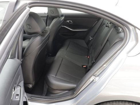 Used 2025 BMW 330i xDrive Sedan AWD/4WD image 15