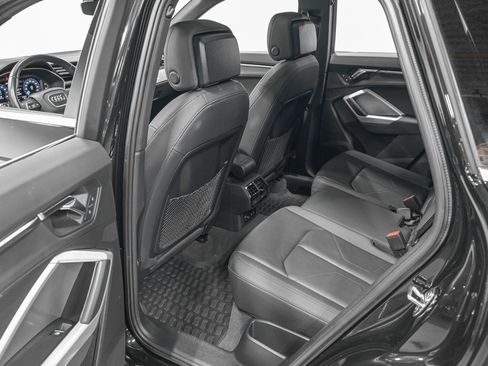 Used 2021 Audi Q3 2.0T Premium w/ Convenience Package image 28