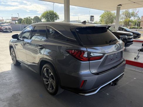 Used 2018 Lexus RX 350L Luxury w/ Accessory Package AWD/4WD image 4