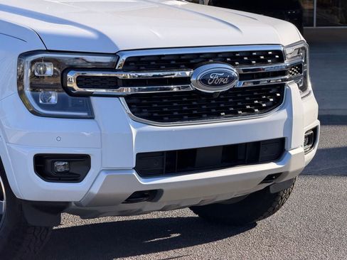 New 2025 Ford Ranger Lariat w/ FX4 Off-Road Package image 8