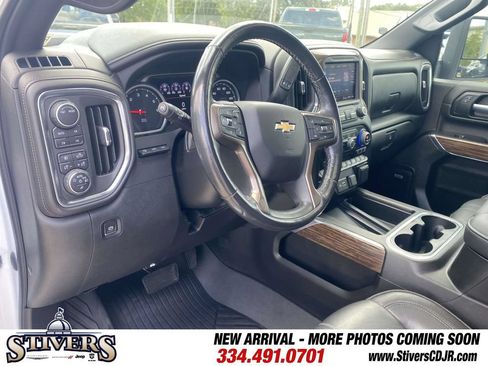 Used 2020 Chevrolet Silverado 2500 High Country w/ Technology Package AWD/4WD image 52