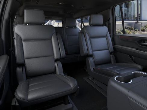New 2026 GMC Yukon XL Denali w/ Denali Reserve Package AWD/4WD image 17